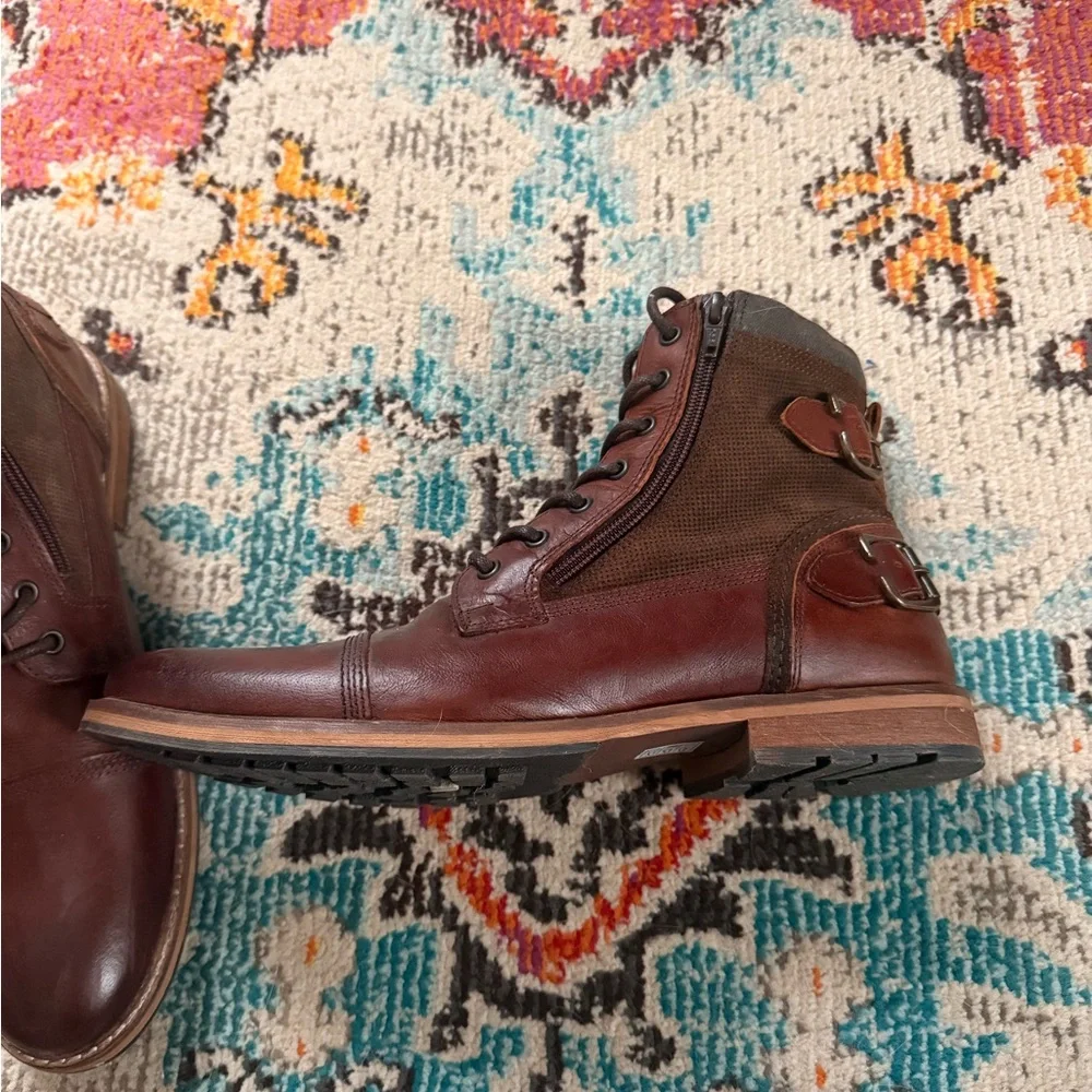 Men’s Crown Vintage Leather Lace Up Boots - Picture 3 of 8